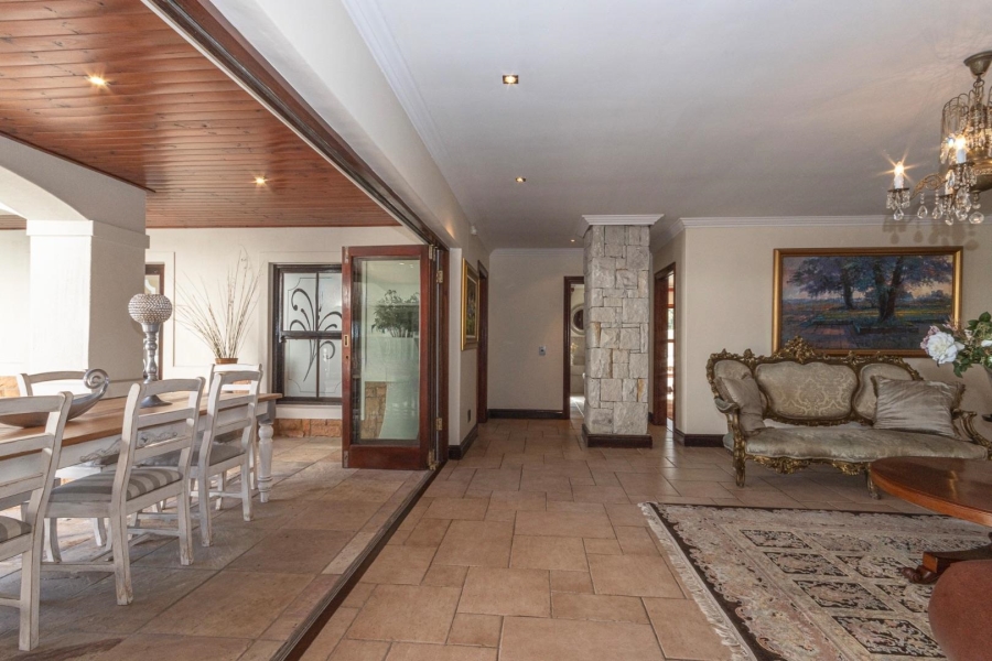 5 Bedroom Property for Sale in Atlantic Beach Golf Estate Western Cape